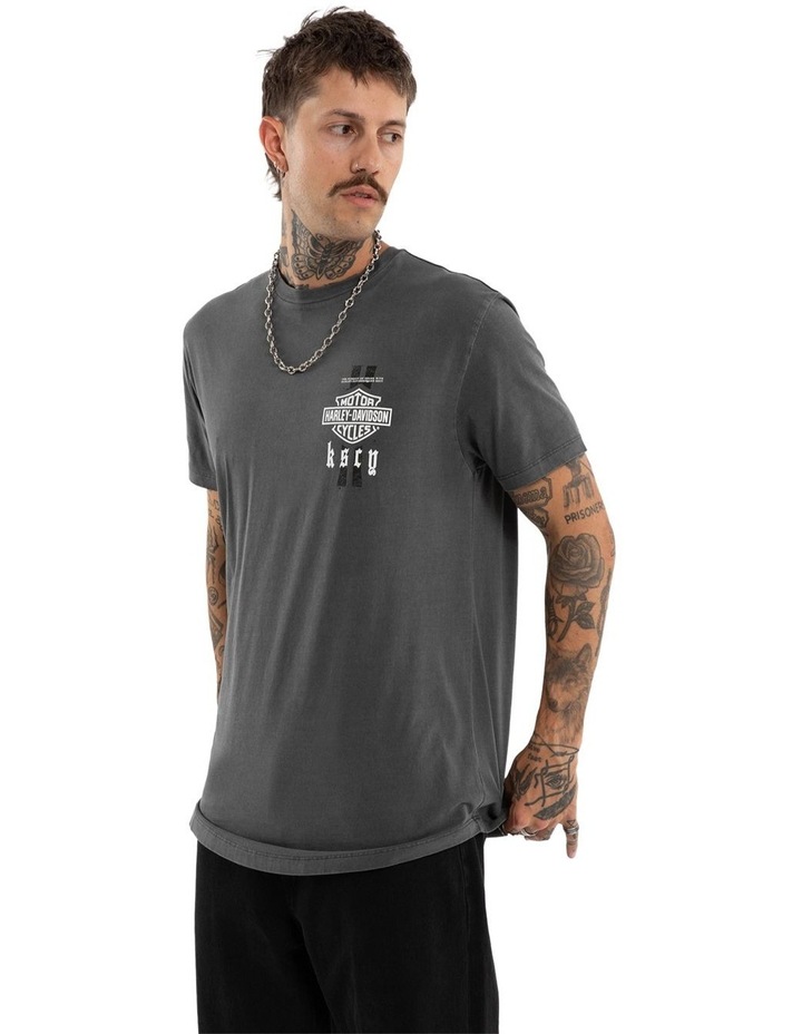 Harley Davidson Milwaukee Dual Curved Tee in Grey