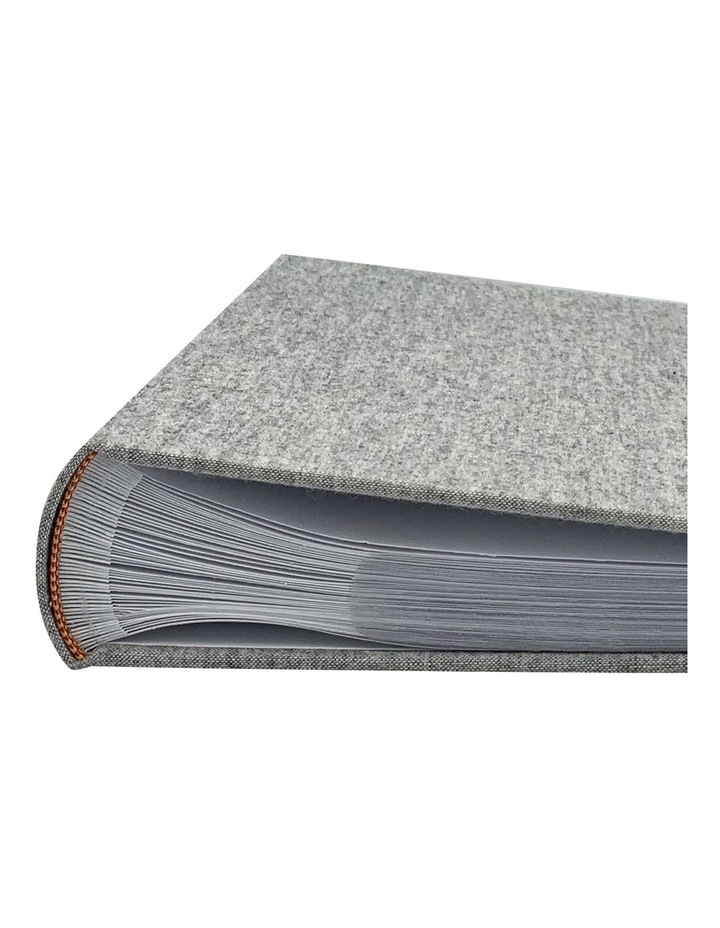 Plush Linen Photo Album 300 Photo Capacity in Grey