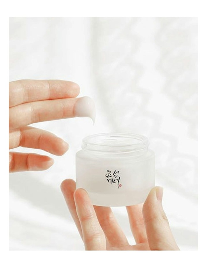 Dynasty Cream