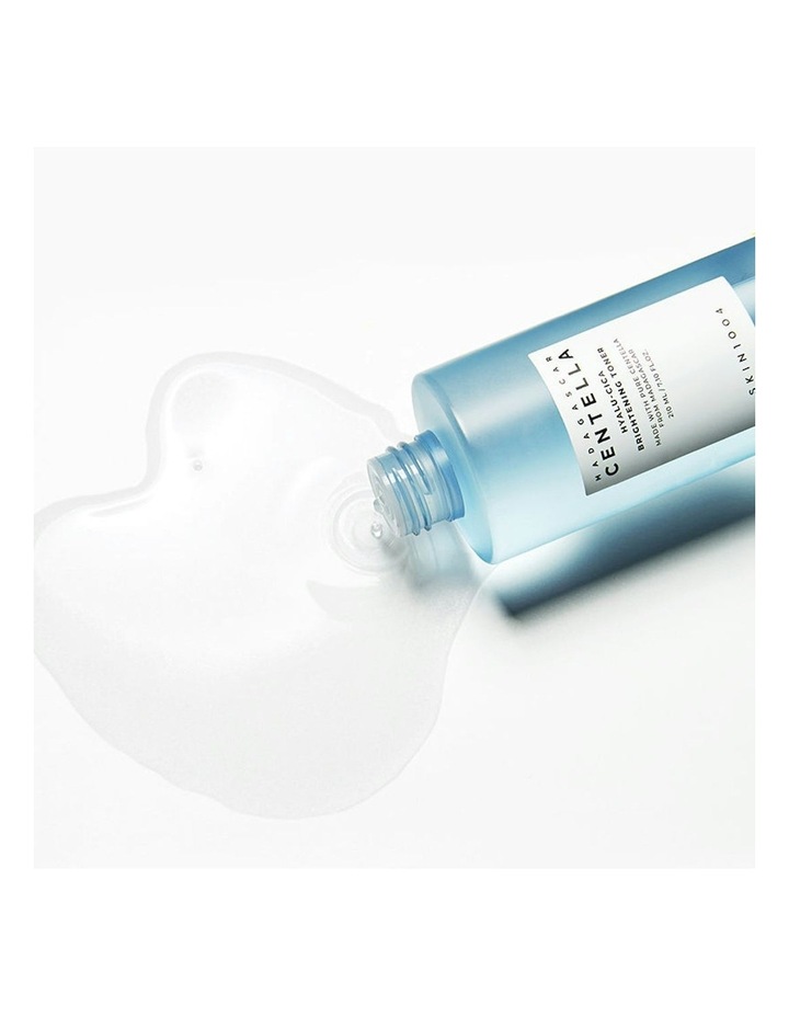 Madagascar Centella Hyalu-Cica Brightening Toner