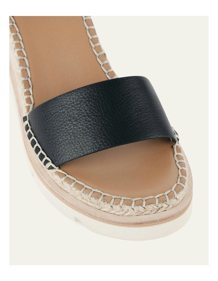 Kelly Mid Heel Wedges in Black