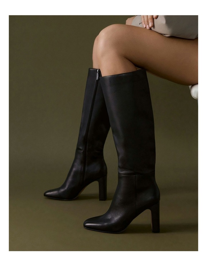 Stormi Knee Boots Leather in Black