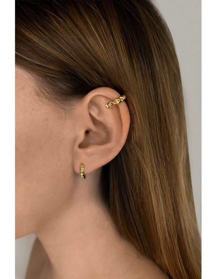 Honeycomb Ear Cuff in Gold
