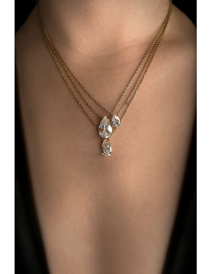 Pure Droplet Diamond Necklace in Gold